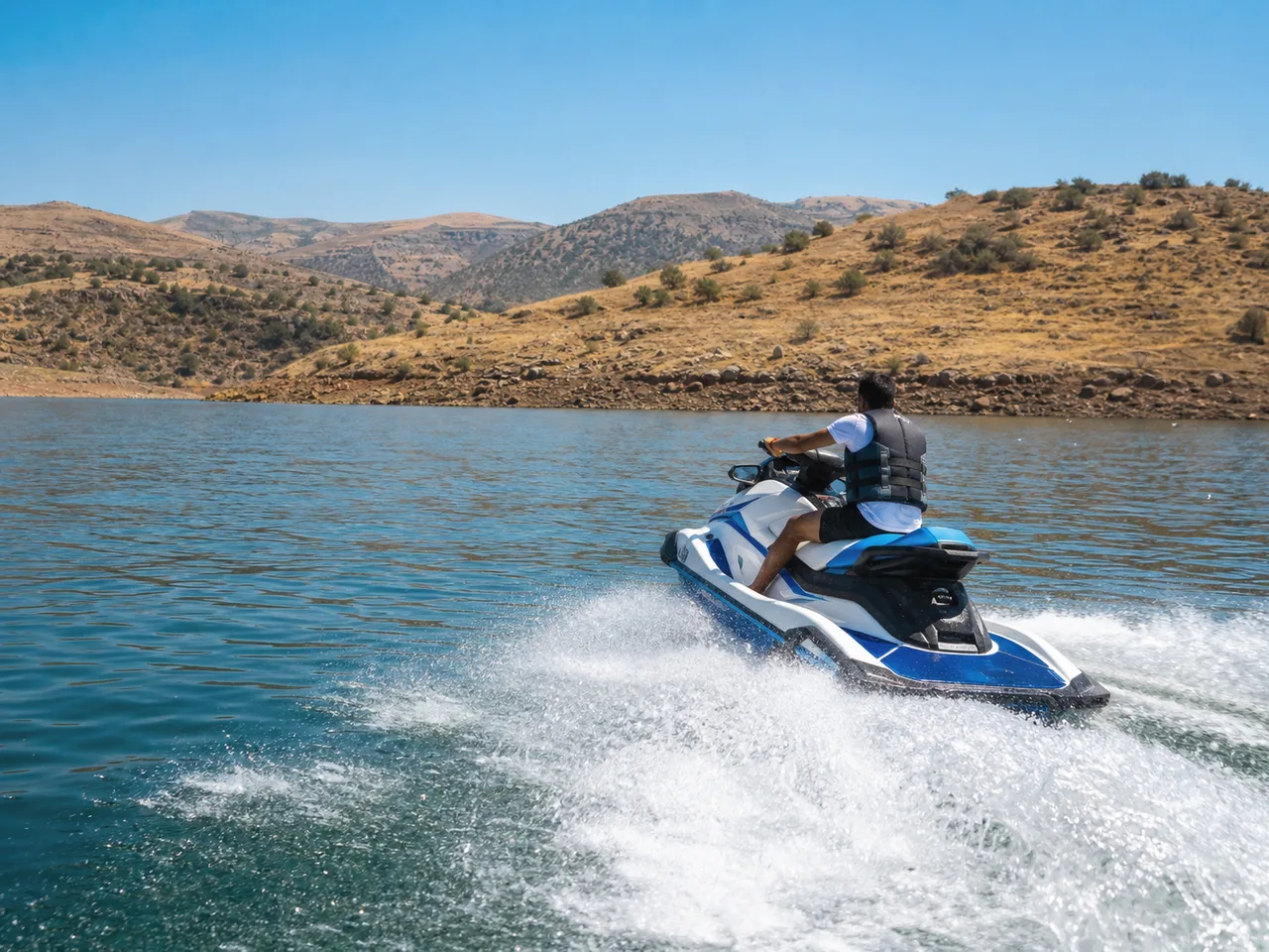 Jet Ski at Sidi Chahed Dam